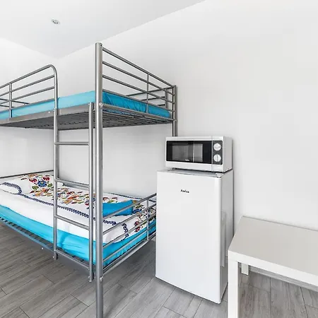 Biala Mewa Kwatera prywatna *