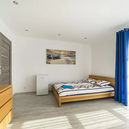 Biala Mewa Kwatera prywatna *